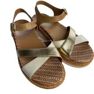 Vionic Mar Camel/Gold Leather Sandal Women's size 9.5